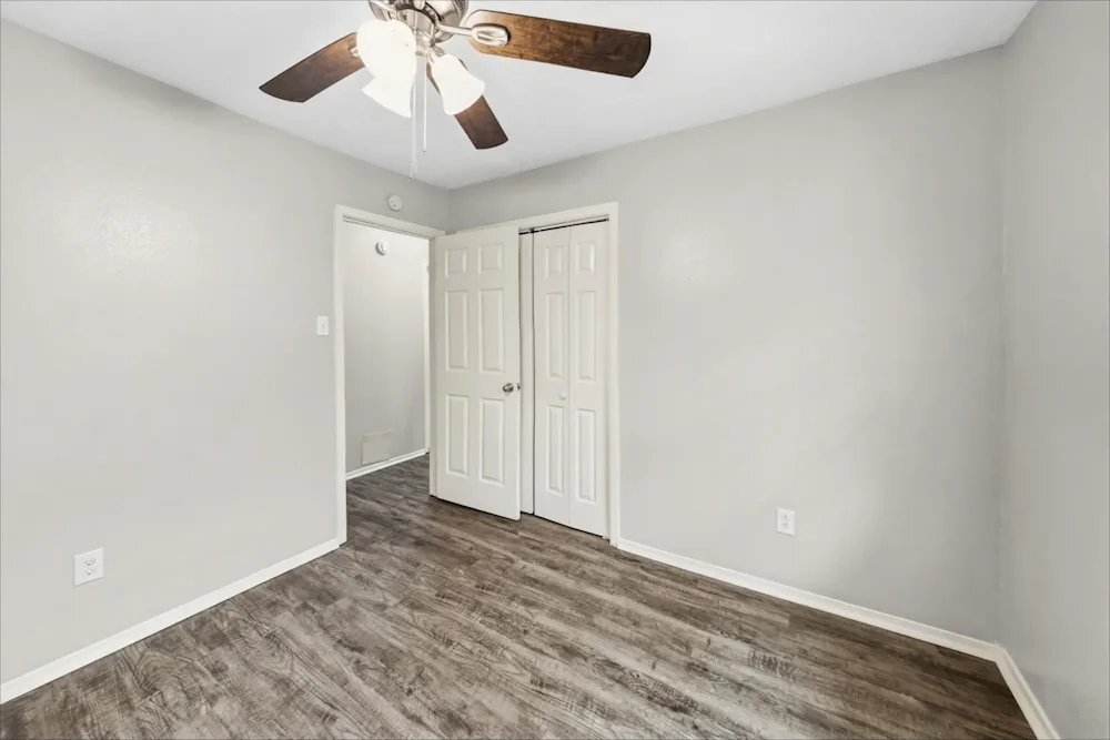 Building Photo - 602 Dixie Dr
