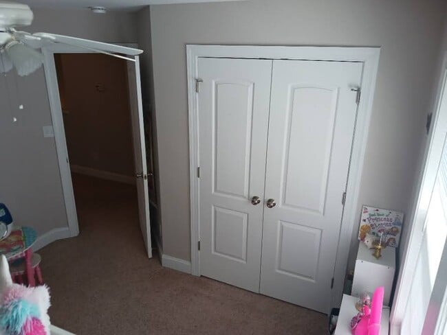 Building Photo - 103 Bobwhite Cir