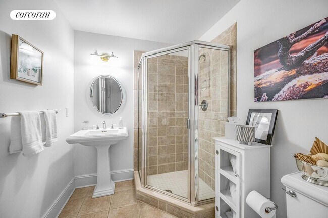 Building Photo - 17 Oceanview Dr