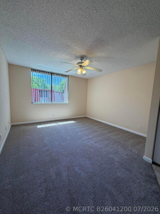 Building Photo - 8273 Severn Dr