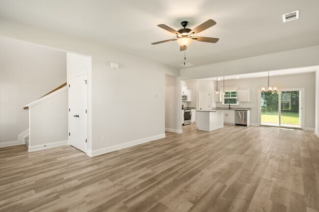 Building Photo - 337 Crosswinds Dr