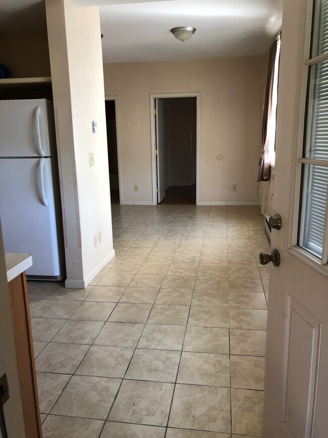 Building Photo - 15 LLC-65 Sailly Avenue