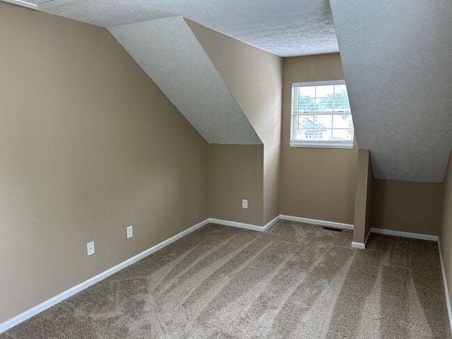 Building Photo - 772 Orlean Cir