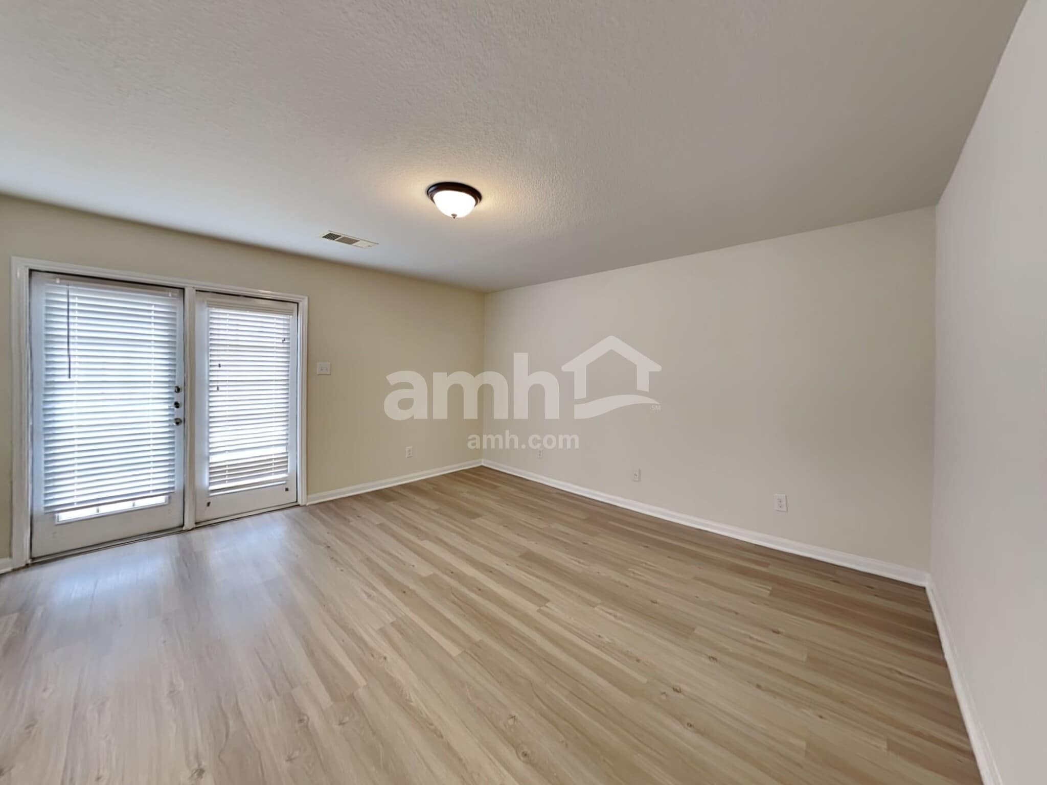 Building Photo - 22422 Bauer Canyon Dr