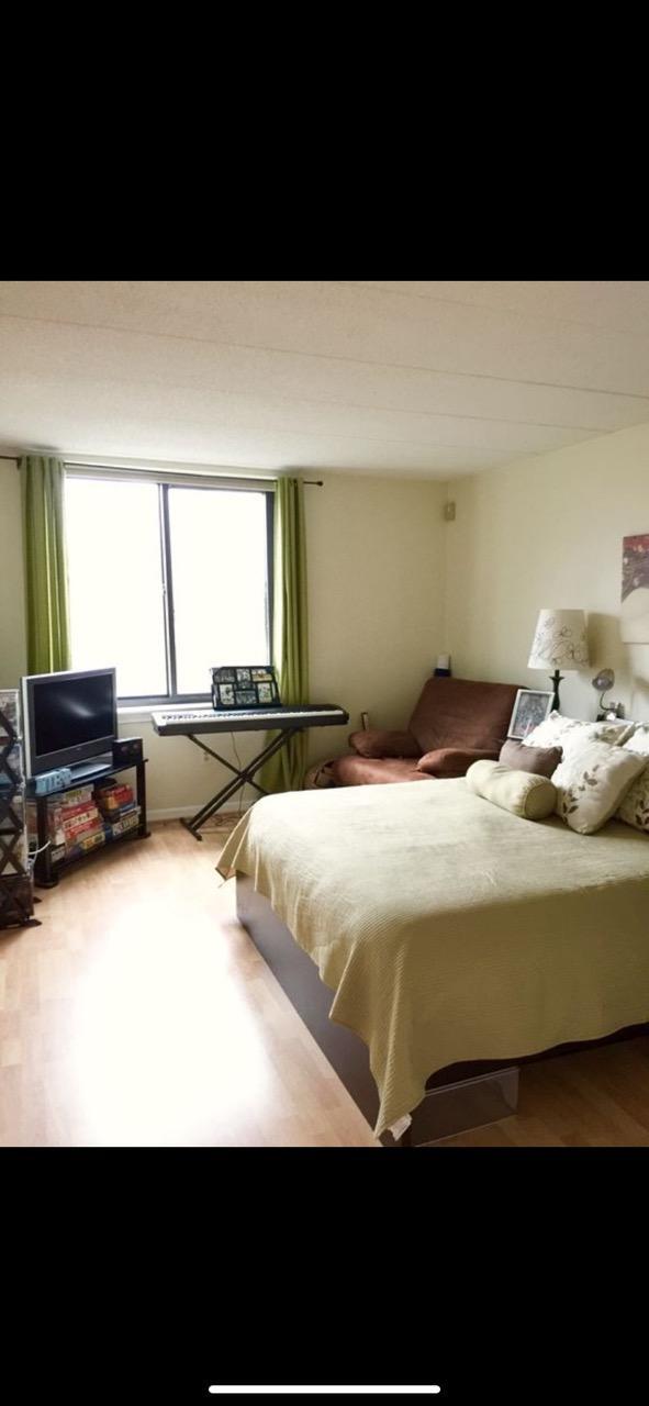 Building Photo - 75 Brainerd Rd