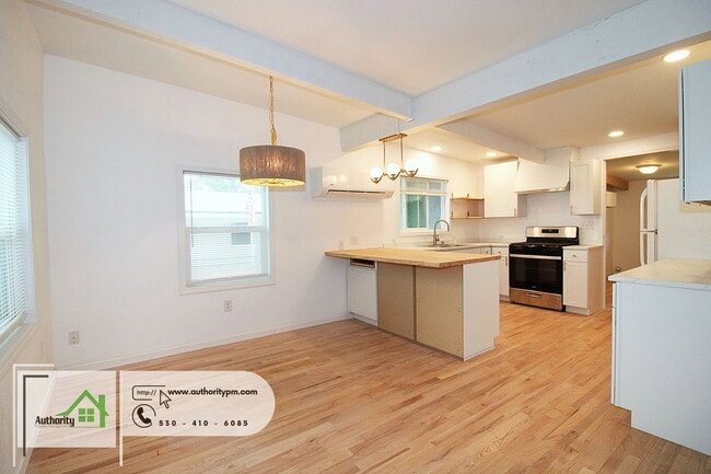 Building Photo - 1571 First Street