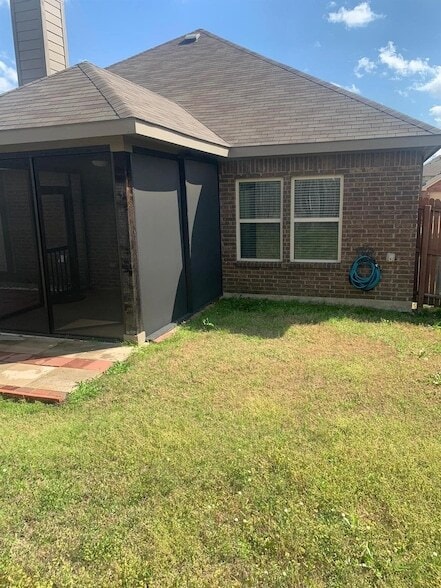 Building Photo - 2209 Scott Creek Dr