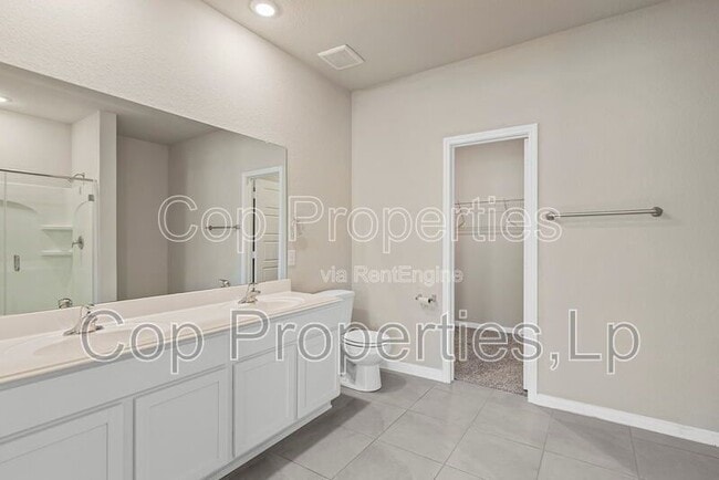 Building Photo - 5103 Topaz Bnd