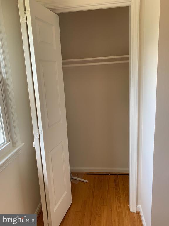Building Photo - 455 Ridgemore St