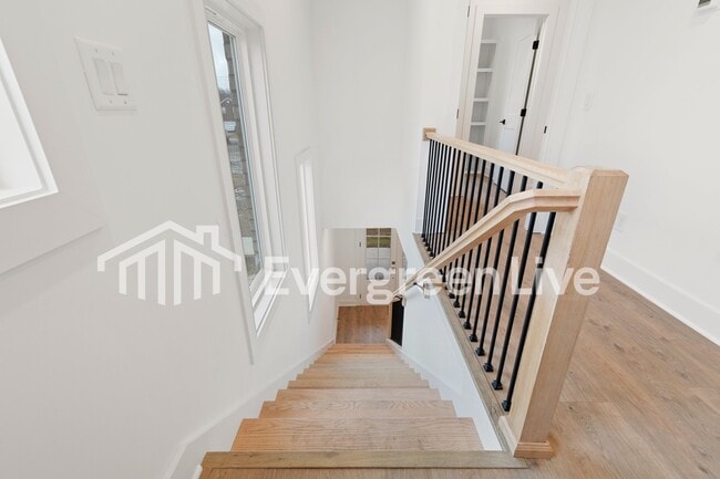 Building Photo - 129 Leggo Ave