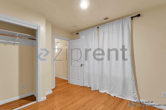 Building Photo - 655 Brockhurst St
