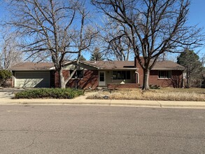Building Photo - Open and Bright 3BD Home in Desirable Boulder Neighborhood