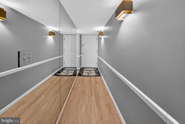 Building Photo - 701 Pennsylvania Ave NW