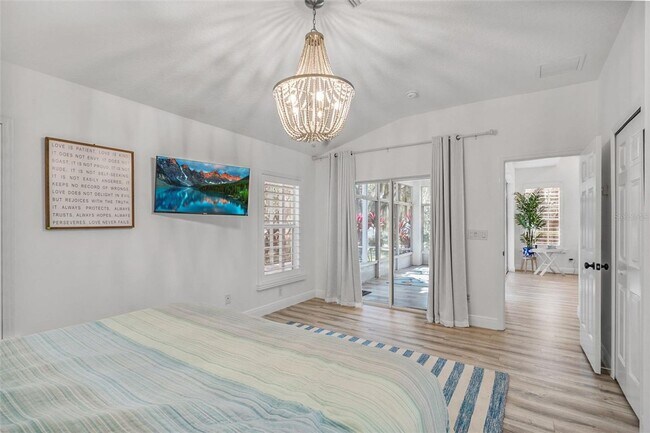 Building Photo - Stunning Custom Rental in Gated 55+ Royal ...