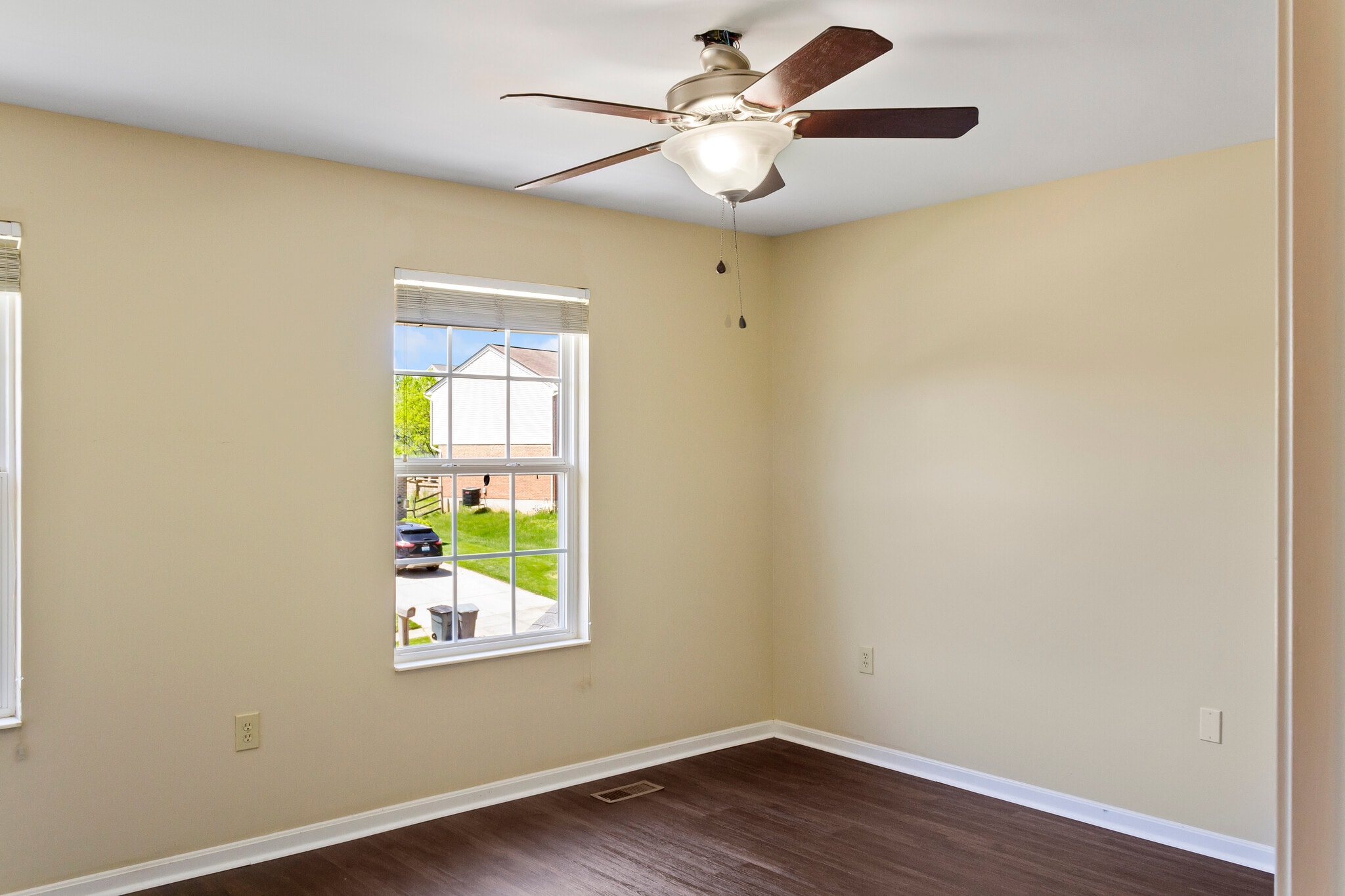 Building Photo - 2618 Spring Mill Pl