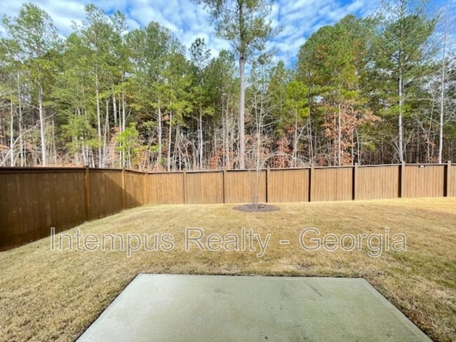 Building Photo - 693 Summerwood Ln