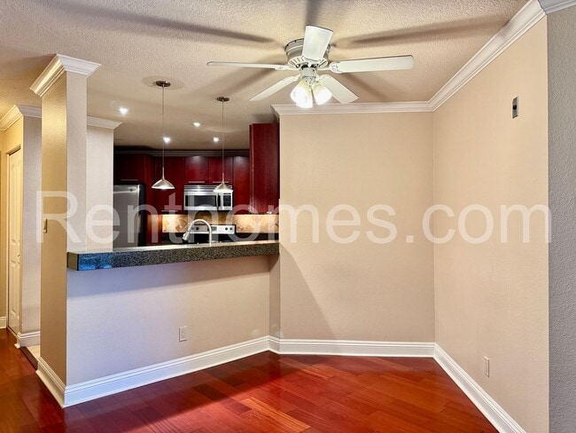 Building Photo - University City, 7405 Charmant Dr #2014, N...