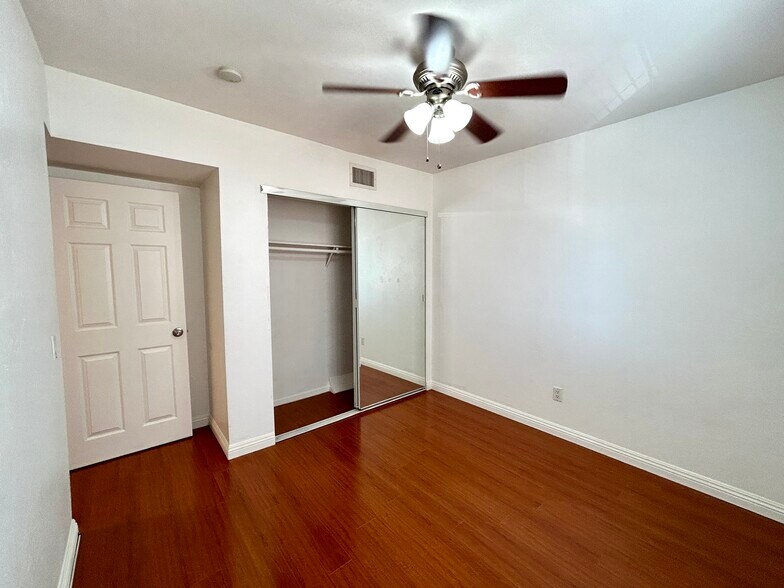 Building Photo - 1039 Mount Olive Dr