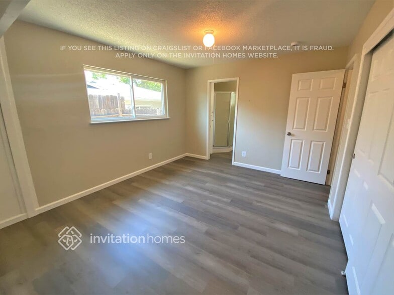 Building Photo - 279 Coronado Ct