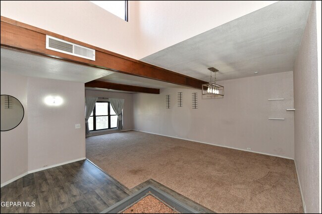 Building Photo - 3212 Canyon Point Ln