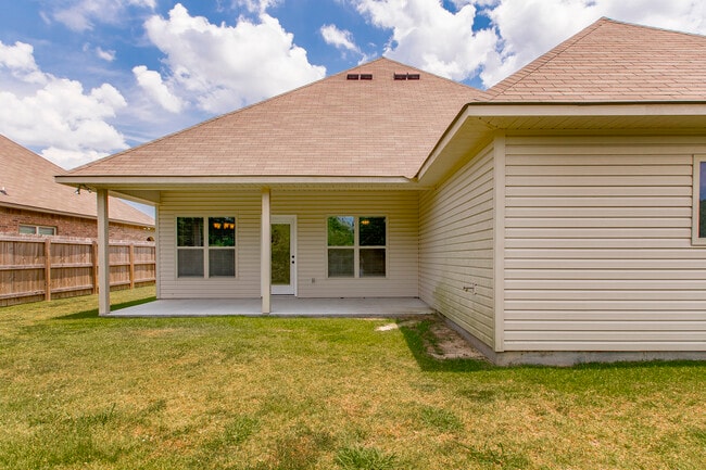 Building Photo - 42228 Marblestone Ave