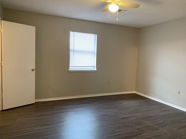 Building Photo - 1307 N. Arkansas-