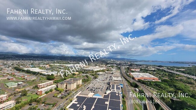 Building Photo - Spacious 2-Bedroom, 2-Bath Condo with Stun...