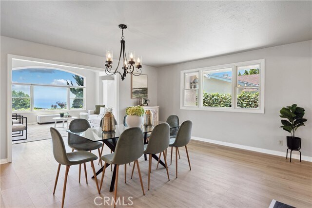Building Photo - 3316 Narino Dr