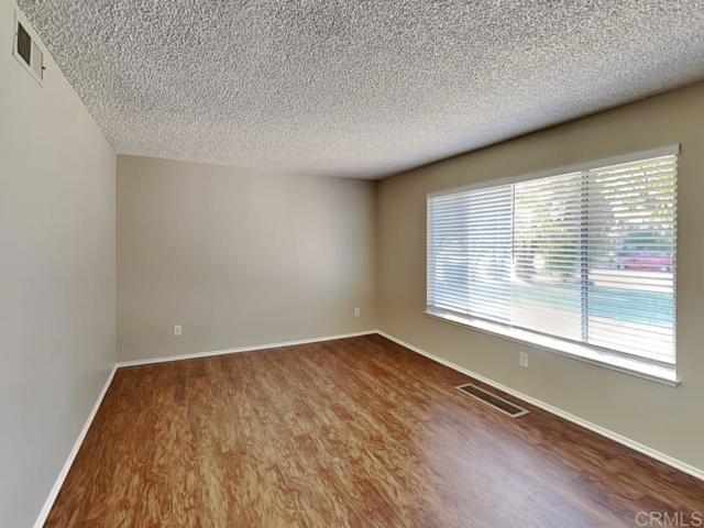 Building Photo - 2453 Aramon Dr