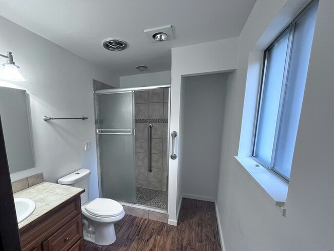 Building Photo - 4523 110th Ave NE