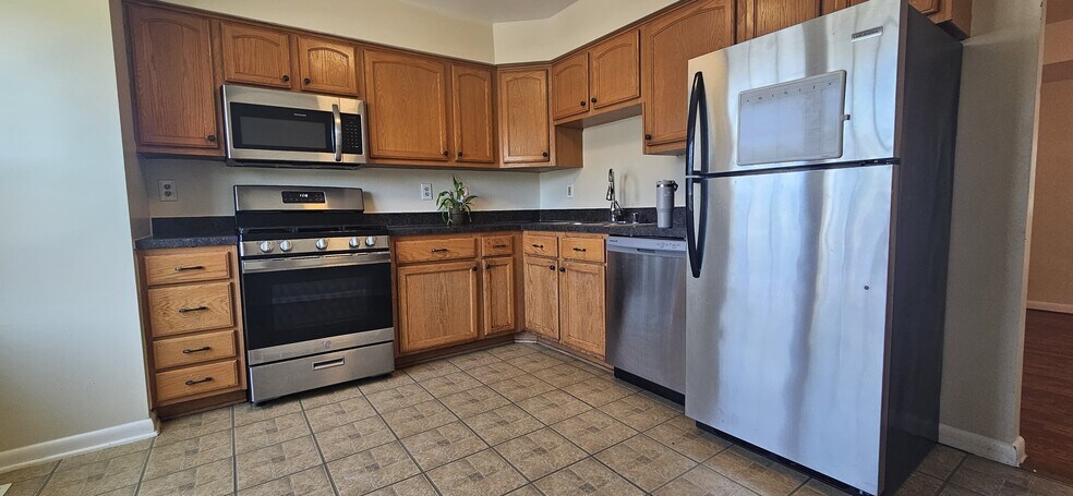 Building Photo - 5420 Quest Ct