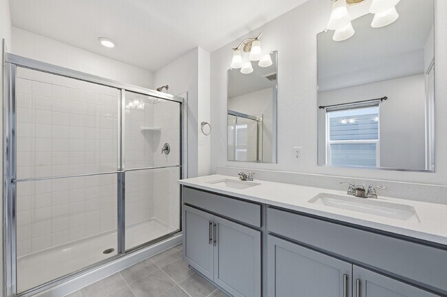 Building Photo - $2,695.95- 3 bed, 2.5 bath Home in Monument with Central AC and 2 Car Garage!