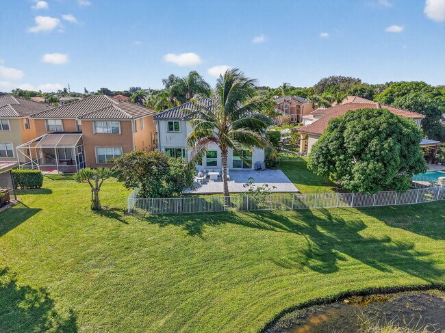 Building Photo - 3943 Westchester Way