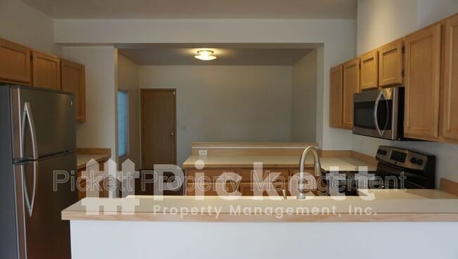 Building Photo - 11615 Breckenridge Ln NW