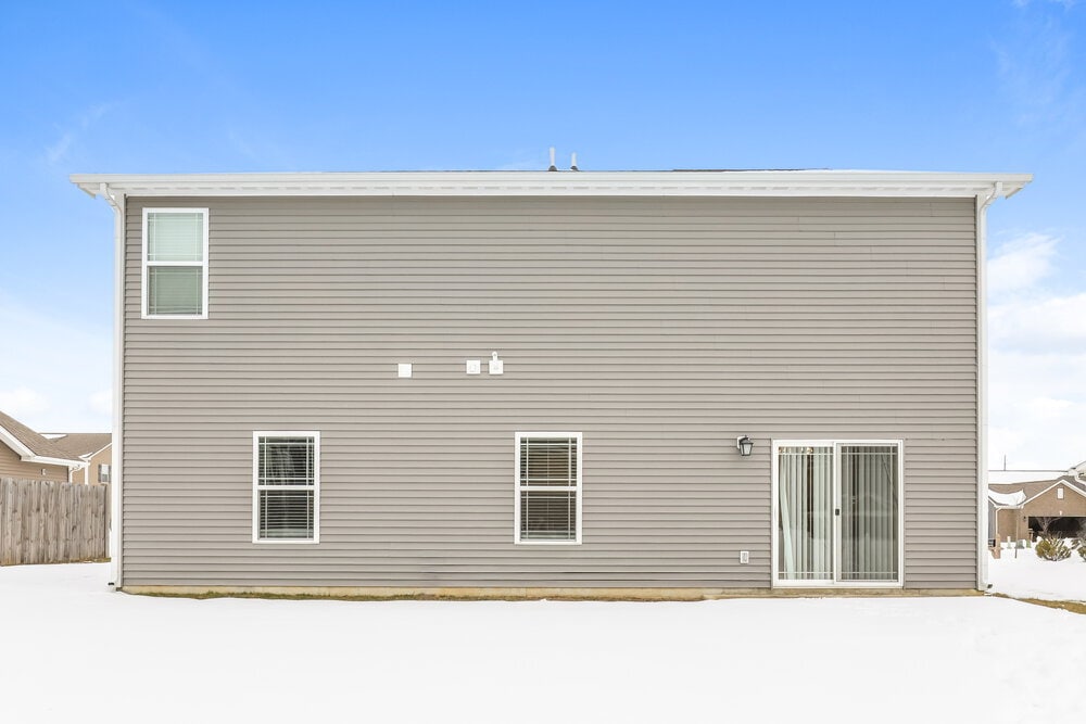 Building Photo - 8169 Bluesage Wy