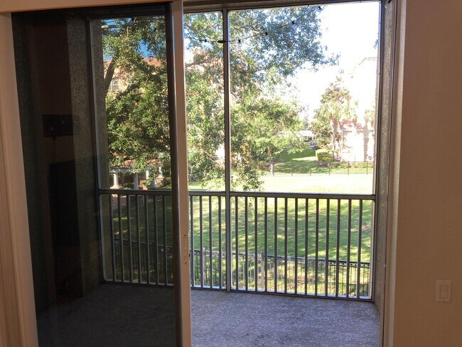 Building Photo - 3BD/2BA CONDO IN STONEBRIDGE RESERVES