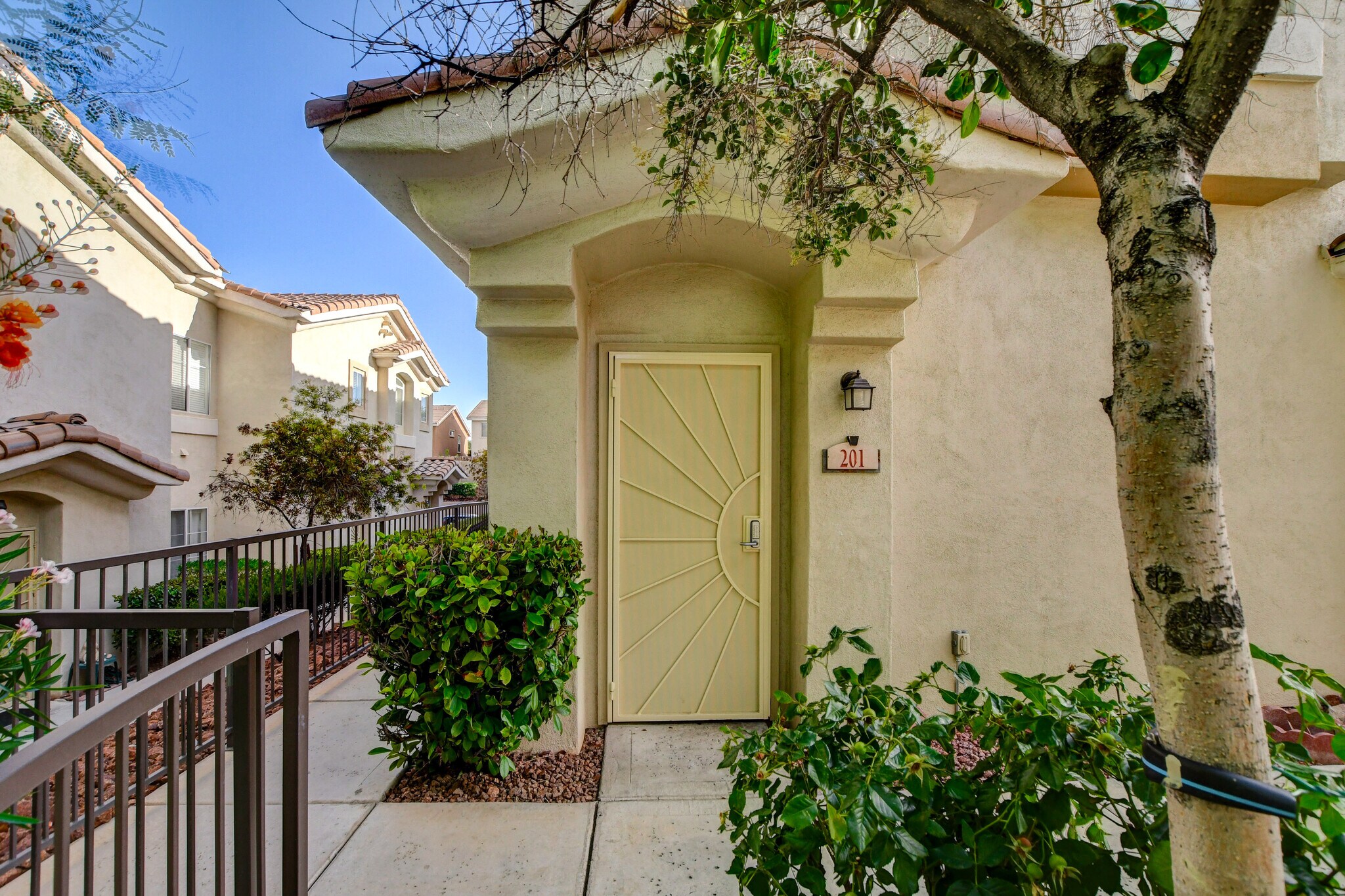 Building Photo - 1500 Ruby Cliffs Ln