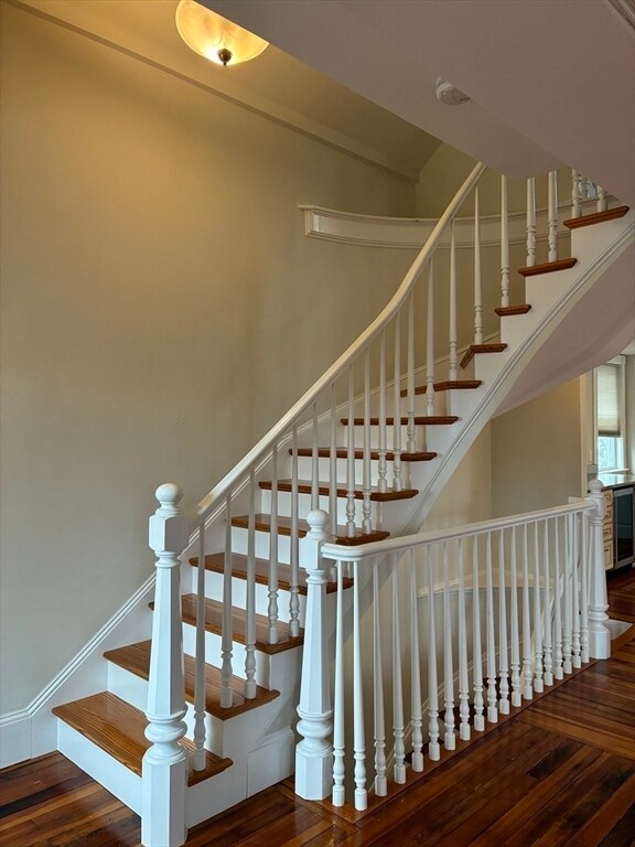 Building Photo - 21A Linden Ave