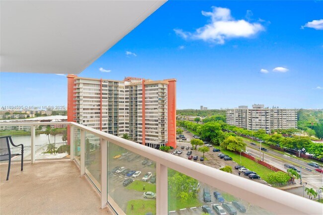 Primary Photo - 1301 NE Miami Gardens Dr
