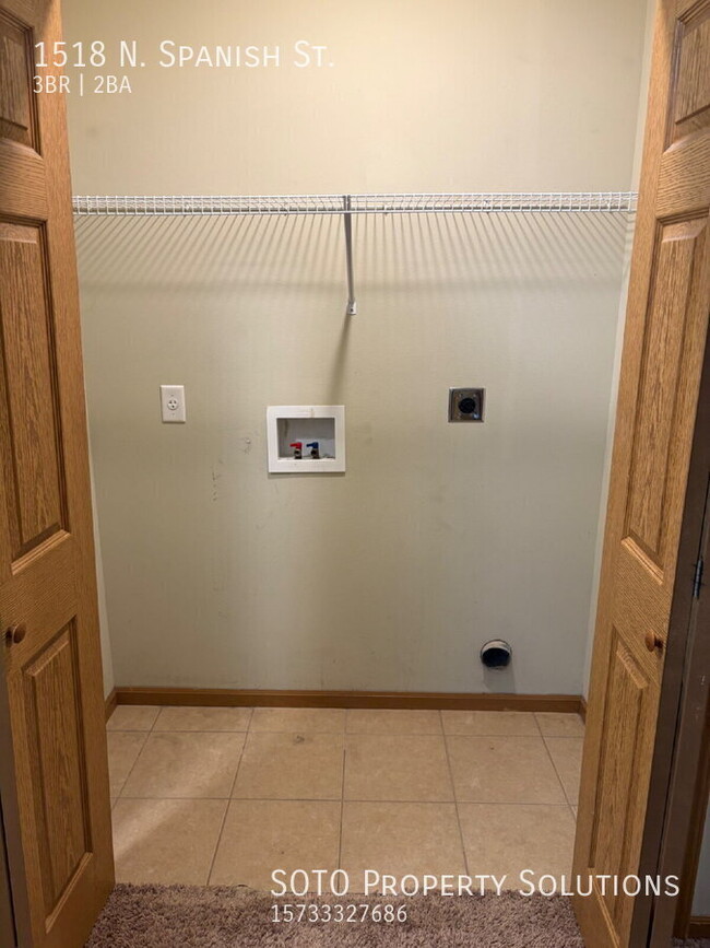 Building Photo - 1518 N Spanish St