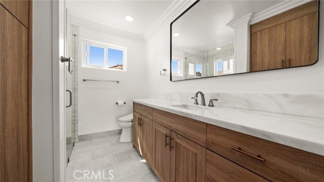 Building Photo - 521 Avenue C
