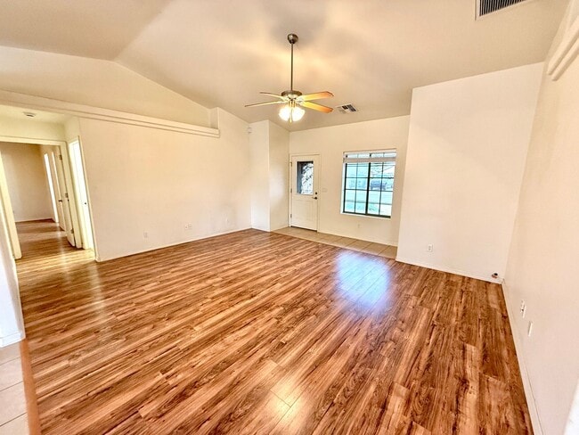 Building Photo - Available Now- Great 3 Bedroom Home in the Ranch at Long Mountain subdivision with Solar!