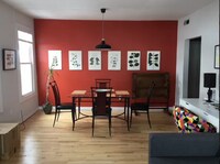 Building Photo - Sprawling 2BR in Queen Anne Victorian | Enormous Living Room | Walk-In Closets | East Rock