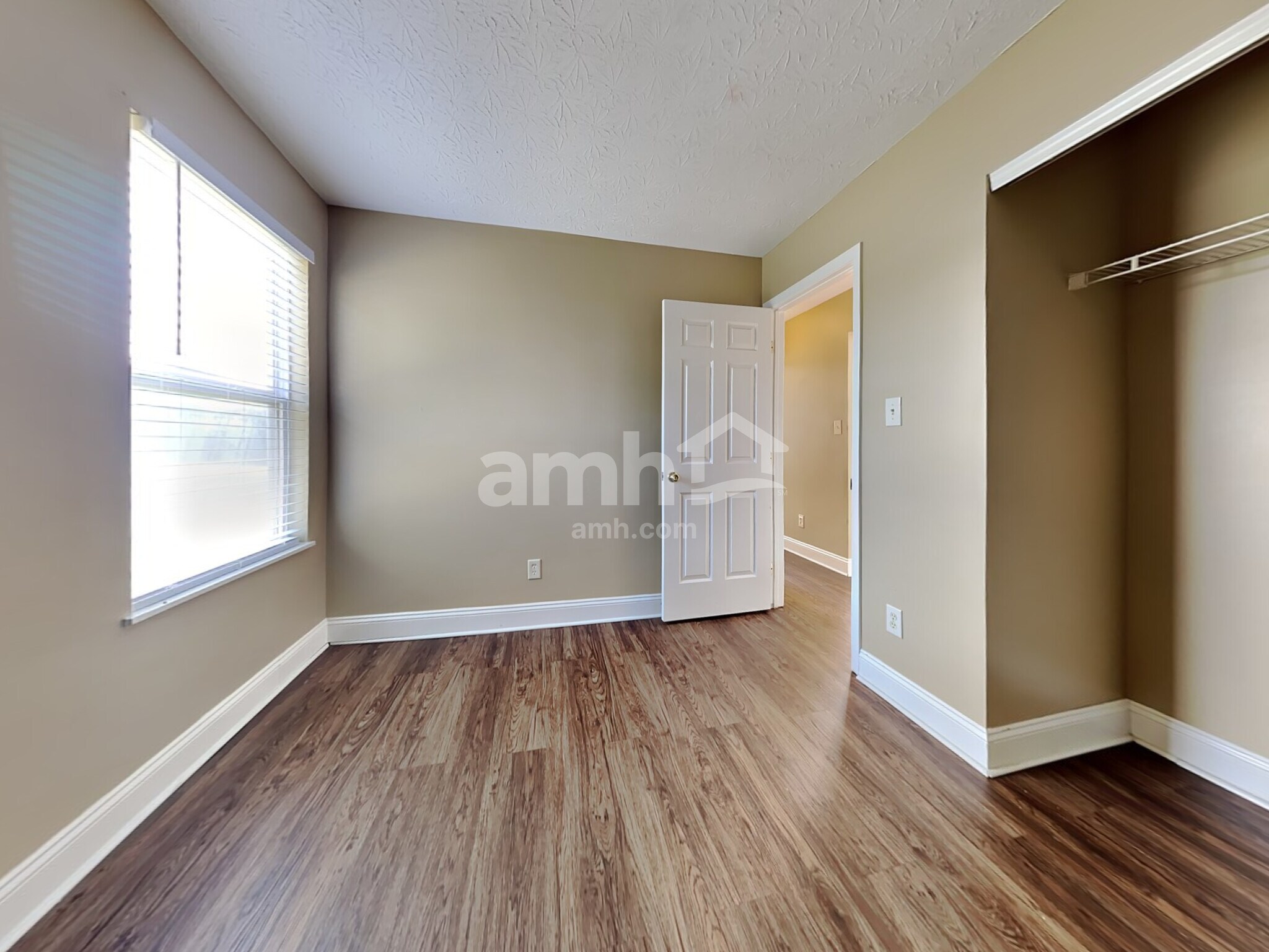 Building Photo - 7184 Franklin Madison Rd