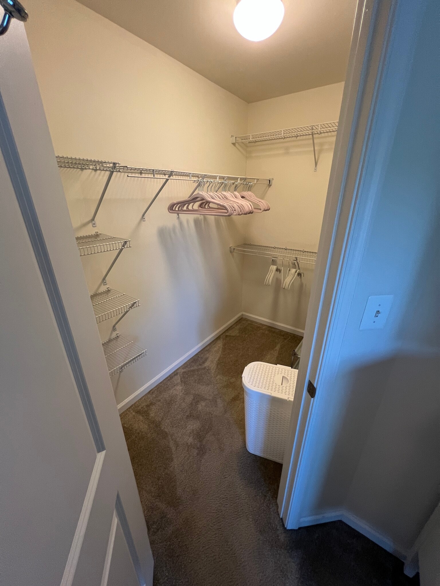 Master Walk in closet - 2172 Whispering Hollow Ln
