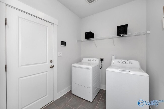 Building Photo - 107 Havner Dr