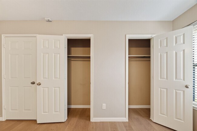 Building Photo - 2614 Skyview Crest Ct