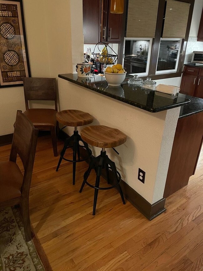 Building Photo - LOCATION LOCATION! This stunning remodeled bungalow has 4-beds and 2-baths w/ an office and is lo...