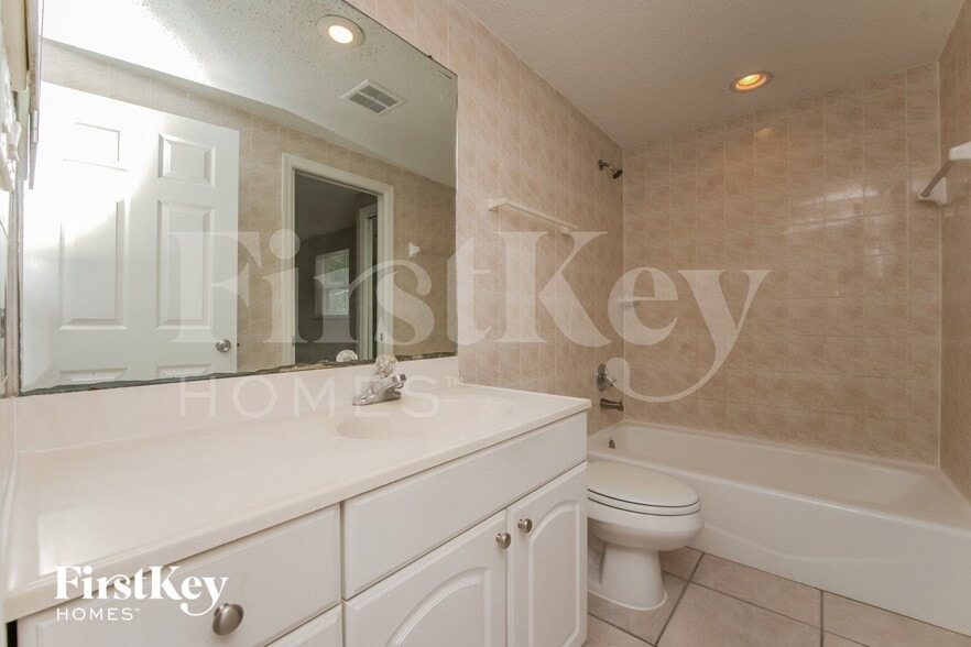 Building Photo - 8509 Olympic Ct