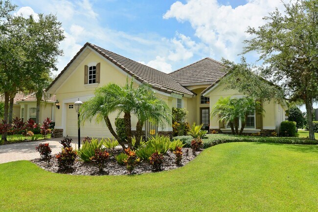 Building Photo - 7236 Orchid Island Pl